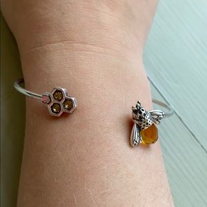 Honeybee bangle